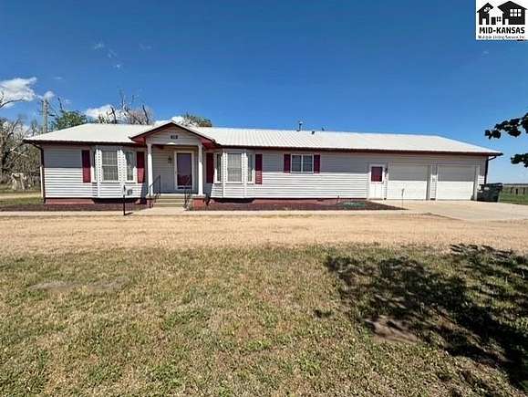 5 Acres of Residential Land with Home for Sale in Nickerson, Kansas