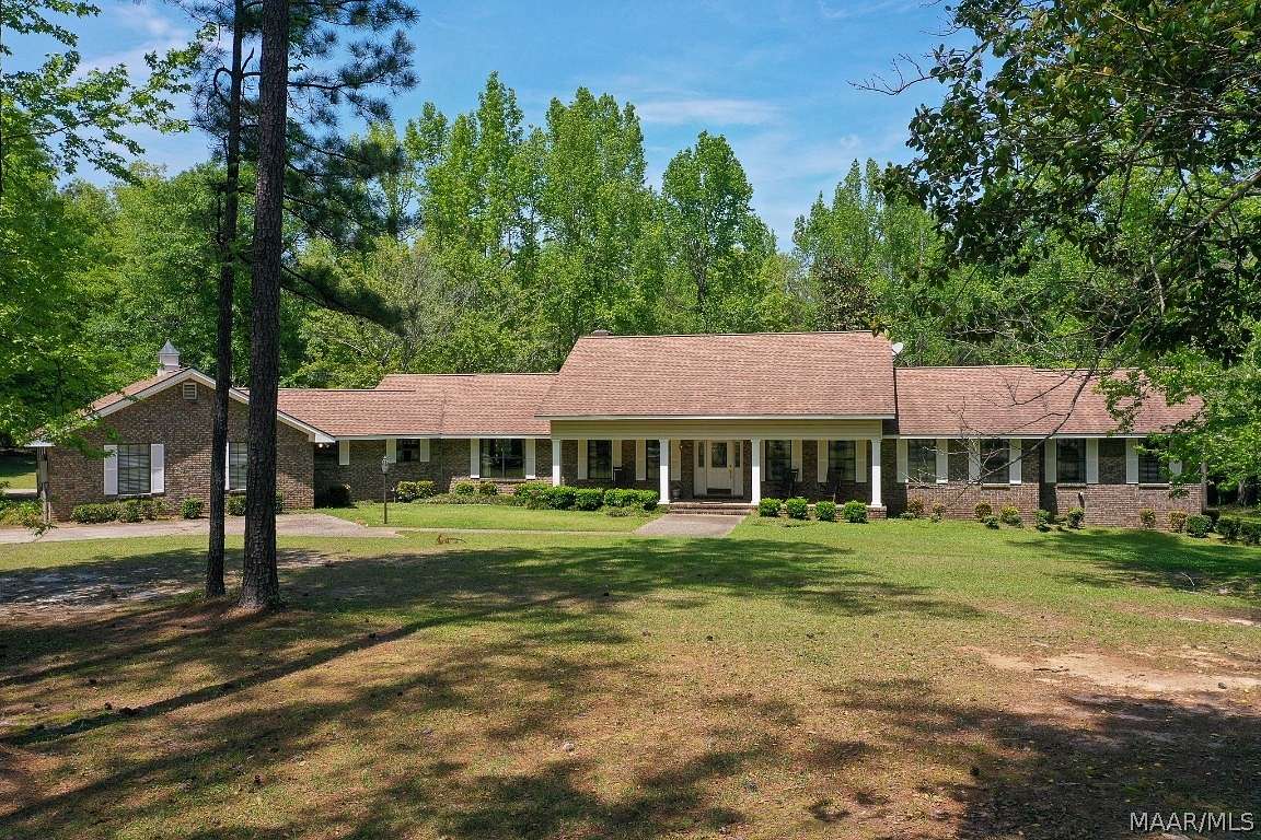 26.5 Acres of Land with Home for Sale in Thomasville, Alabama