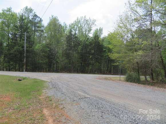 4 Acres of Residential Land for Sale in Marvin, North Carolina