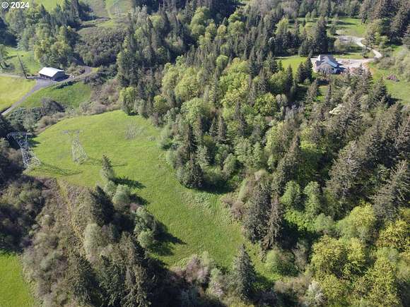 10.5 Acres of Recreational Land for Sale in Washougal, Washington