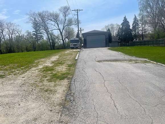 0.19 Acres of Residential Land for Sale in Willowbrook, Illinois