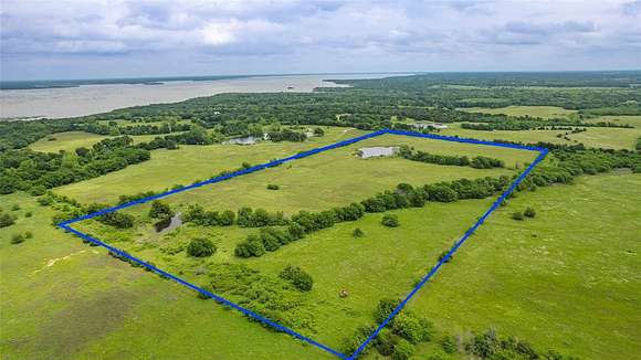36 Acres of Agricultural Land for Sale in Sulphur Springs, Texas
