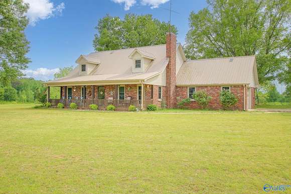 14.9 Acres of Recreational Land with Home for Sale in Moulton, Alabama