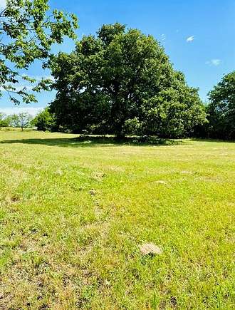 1 Acre of Land for Sale in Corsicana, Texas