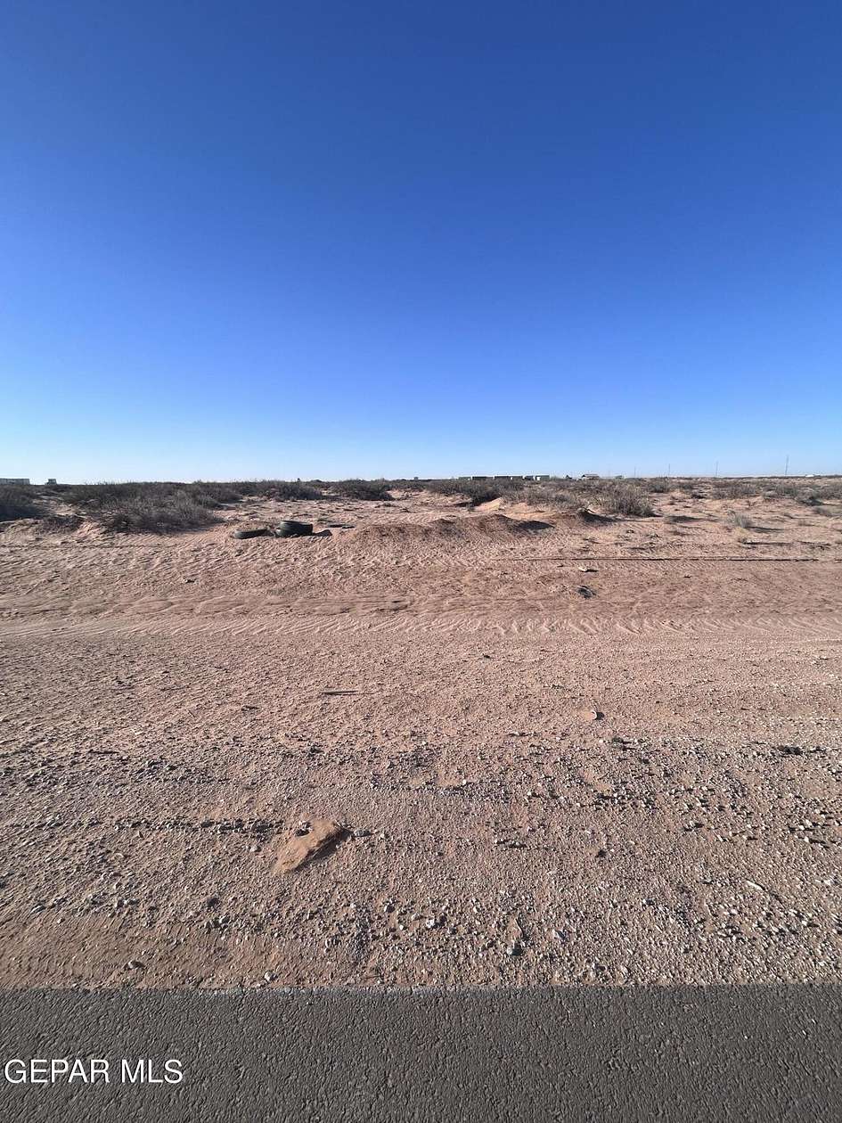 5 Acres of Residential Land for Sale in El Paso, Texas