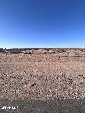5 Acres of Residential Land for Sale in El Paso, Texas