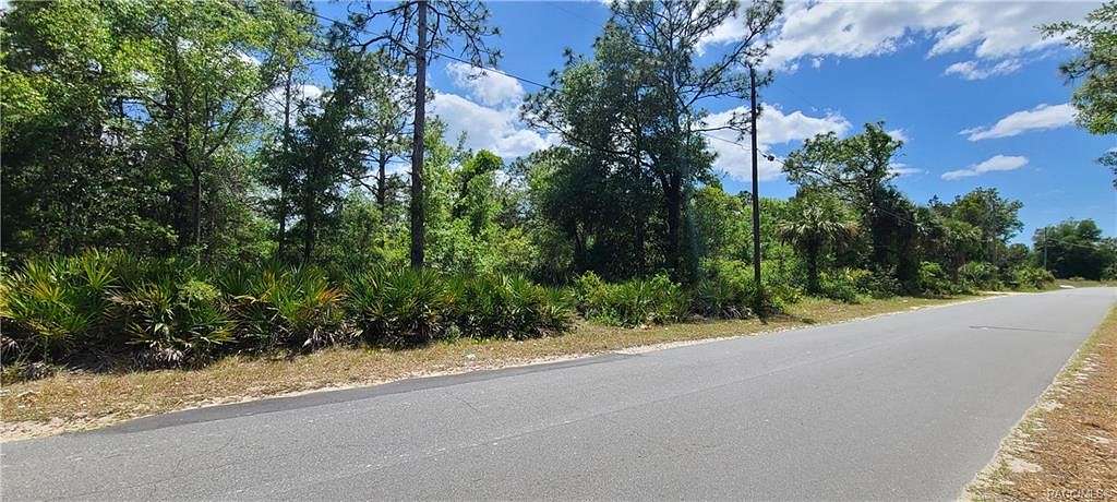 0.86 Acres of Residential Land for Sale in Homosassa, Florida