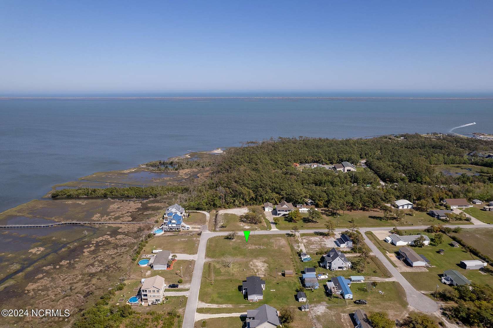 0.39 Acres of Residential Land for Sale in Harkers Island, North Carolina