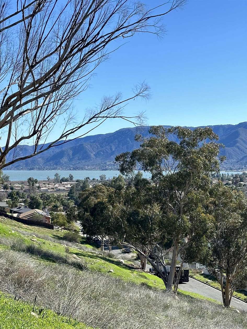 0.11 Acres of Land for Sale in Lake Elsinore, California