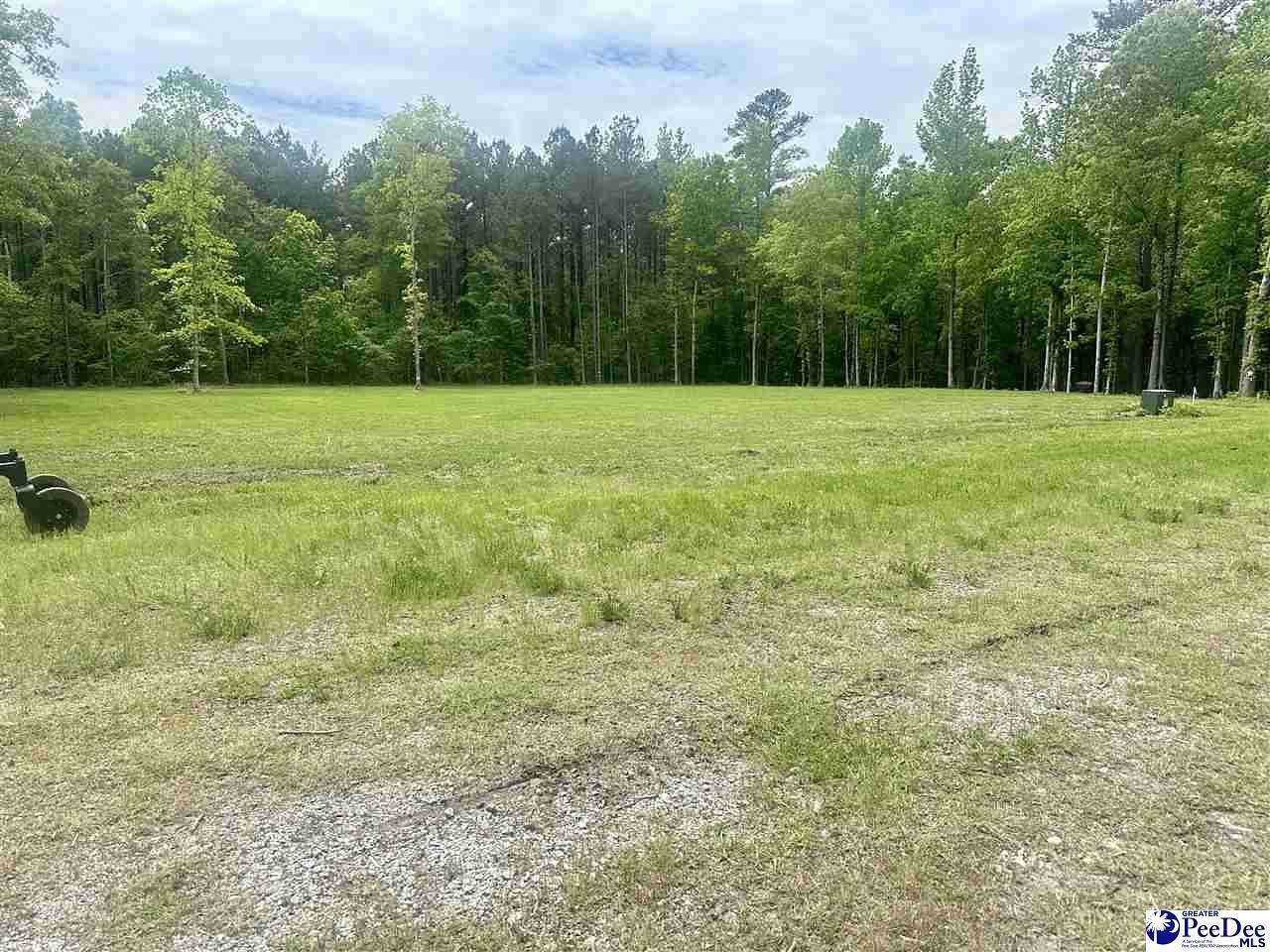 3.5 Acres of Residential Land for Sale in Cheraw, South Carolina