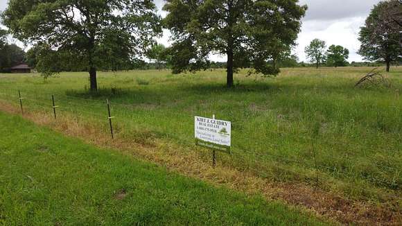 2.5 Acres of Residential Land for Sale in Oak Grove, Louisiana