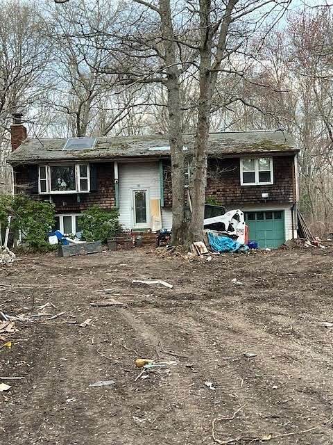 6 Acres of Residential Land with Home for Sale in Swansea, Massachusetts