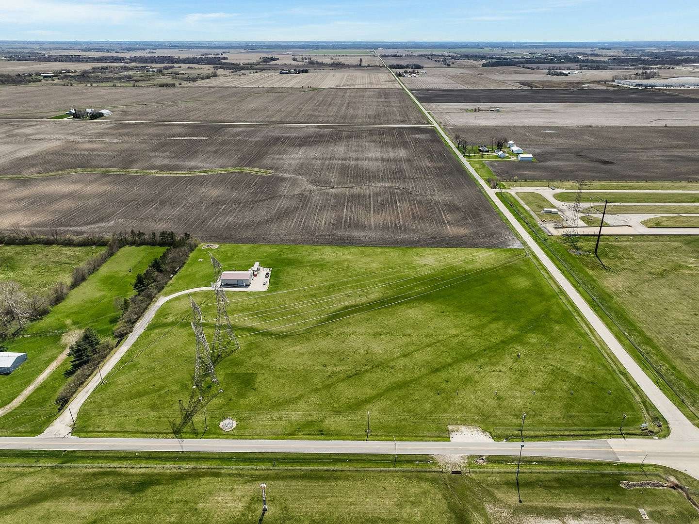 12 Acres of Recreational Land & Farm for Lease in Elwood, Illinois