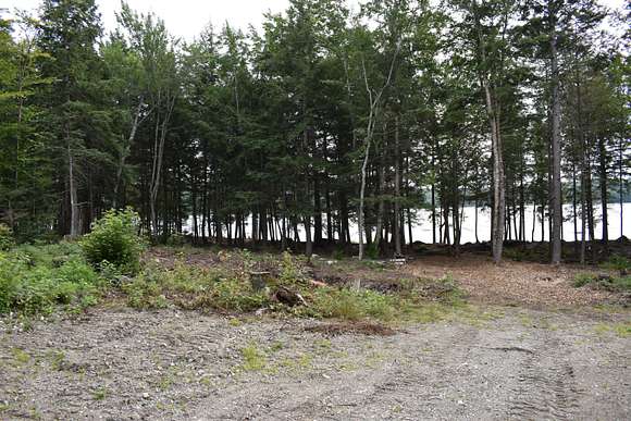 1.2 Acres of Residential Land for Sale in Lincoln, Maine