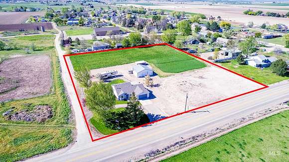 3.01 Acres of Residential Land with Home for Sale in Nampa, Idaho