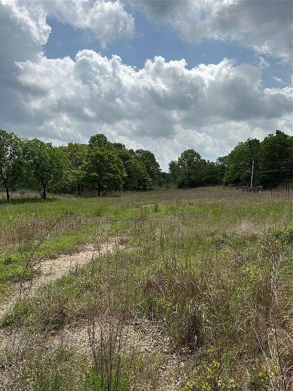 10 Acres of Residential Land for Sale in Macomb, Oklahoma