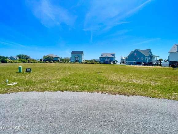 0.38 Acres of Residential Land for Sale in Harkers Island, North Carolina