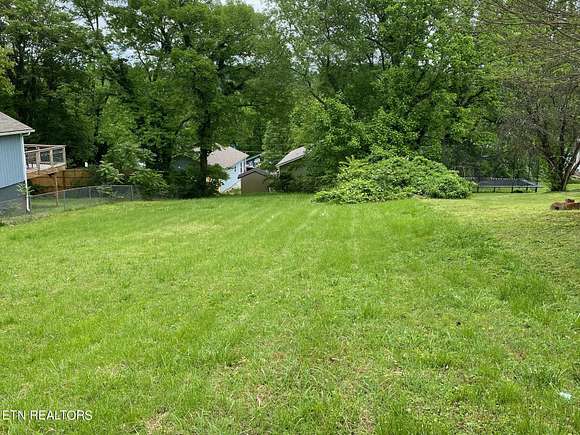 0.01 Acres of Land for Sale in Knoxville, Tennessee