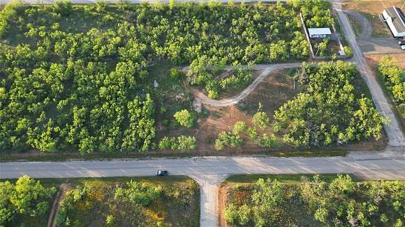0.8 Acres of Residential Land for Sale in Sweetwater, Texas