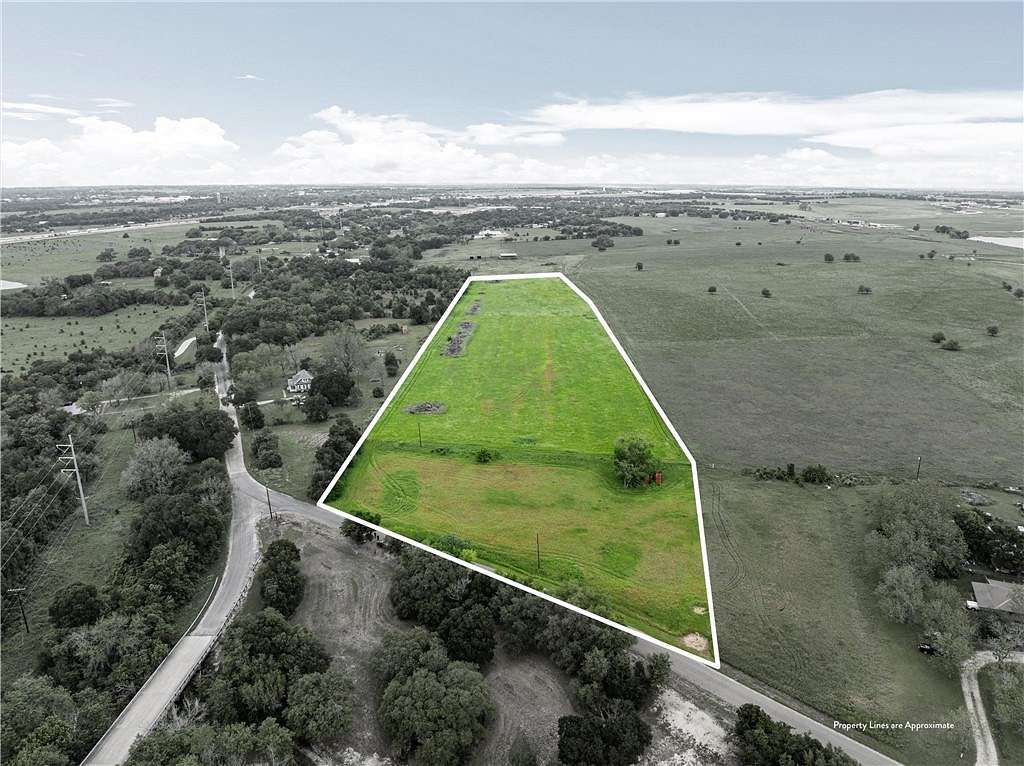 13.5 Acres of Land for Sale in Lorena, Texas