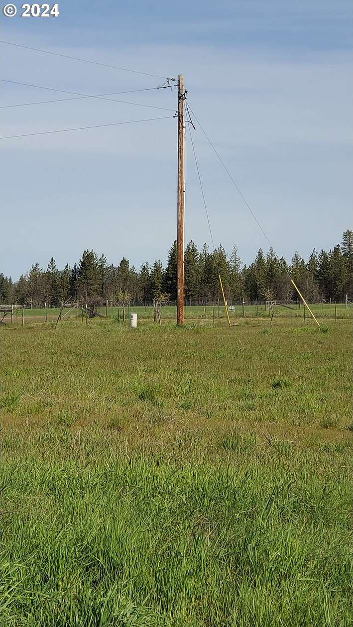 5 Acres of Land for Sale in Goldendale, Washington