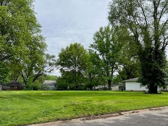 0.29 Acres of Residential Land for Sale in Belleville, Illinois