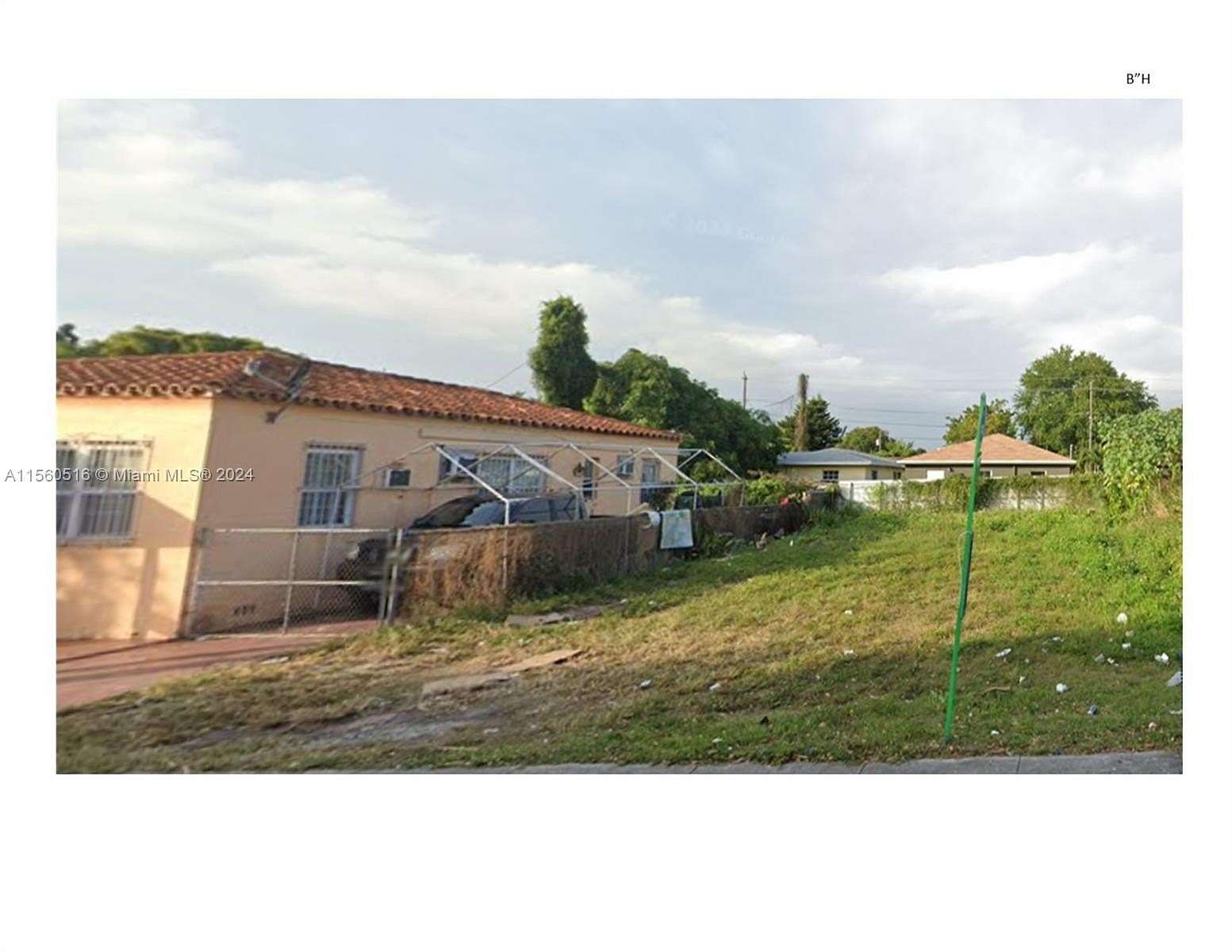 0.07 Acres of Commercial Land for Lease in Miami, Florida