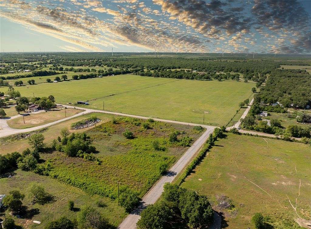 2.9 Acres of Residential Land for Sale in Clyde, Texas
