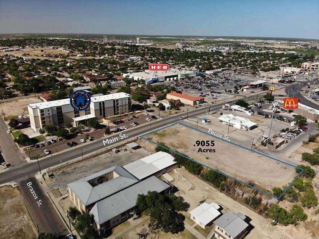 0.91 Acres of Commercial Land for Sale in Eagle Pass, Texas