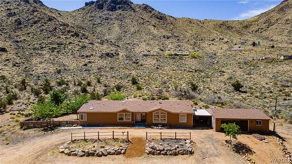 6.4 Acres of Land with Home for Sale in Kingman, Arizona