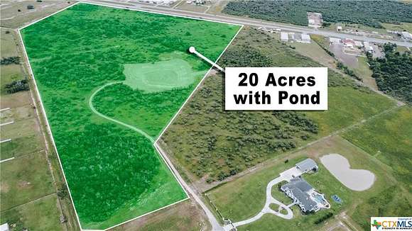 21 Acres of Recreational Land for Sale in Victoria, Texas