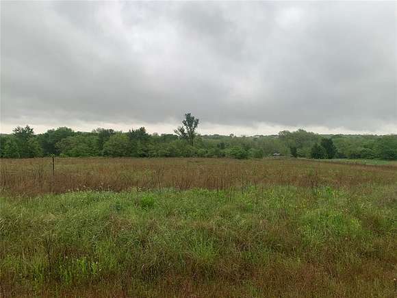 5 Acres of Residential Land for Sale in Gainesville, Texas