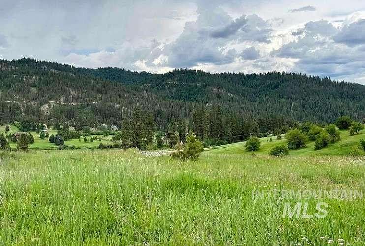 1 Acre of Residential Land for Sale in Garden Valley, Idaho