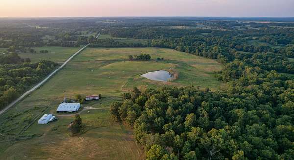 396 Acres of Land with Home for Sale in West Plains, Missouri