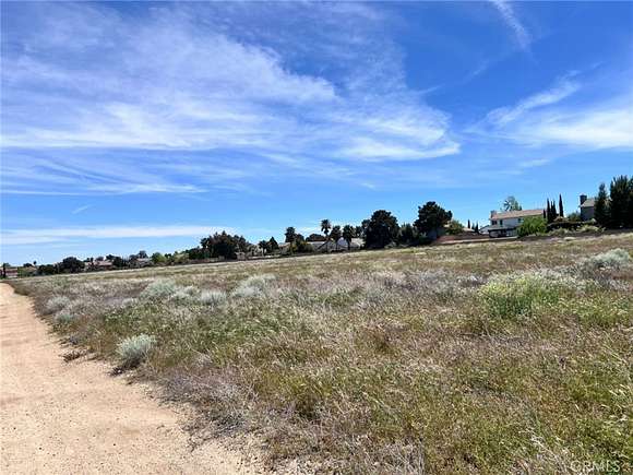 2 Acres of Land for Sale in Lancaster, California