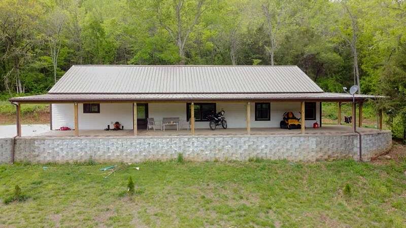 2.5 Acres of Land with Home for Sale in Harrison, Arkansas