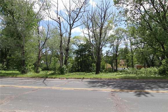 0.64 Acres of Commercial Land for Sale in Maplewood, Minnesota