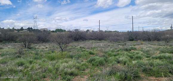 1.1 Acres of Commercial Land for Sale in Mayer, Arizona