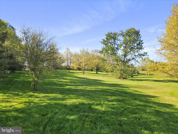 1.5 Acres of Commercial Land for Sale in Chambersburg, Pennsylvania