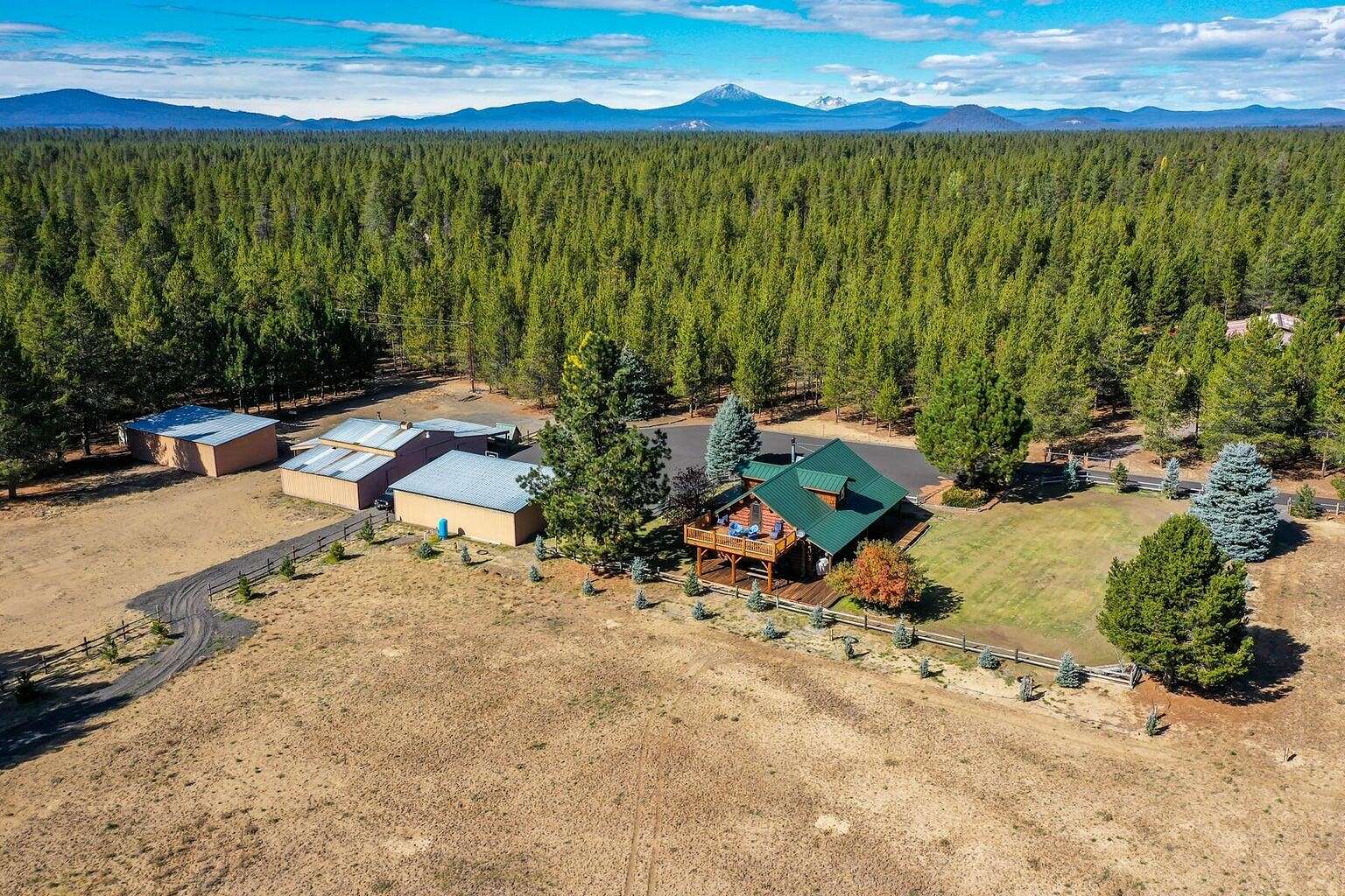 4.77 Acres of Residential Land with Home for Sale in La Pine, Oregon