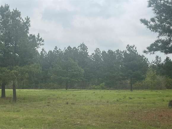 3 Acres of Land for Sale in Lindale, Texas