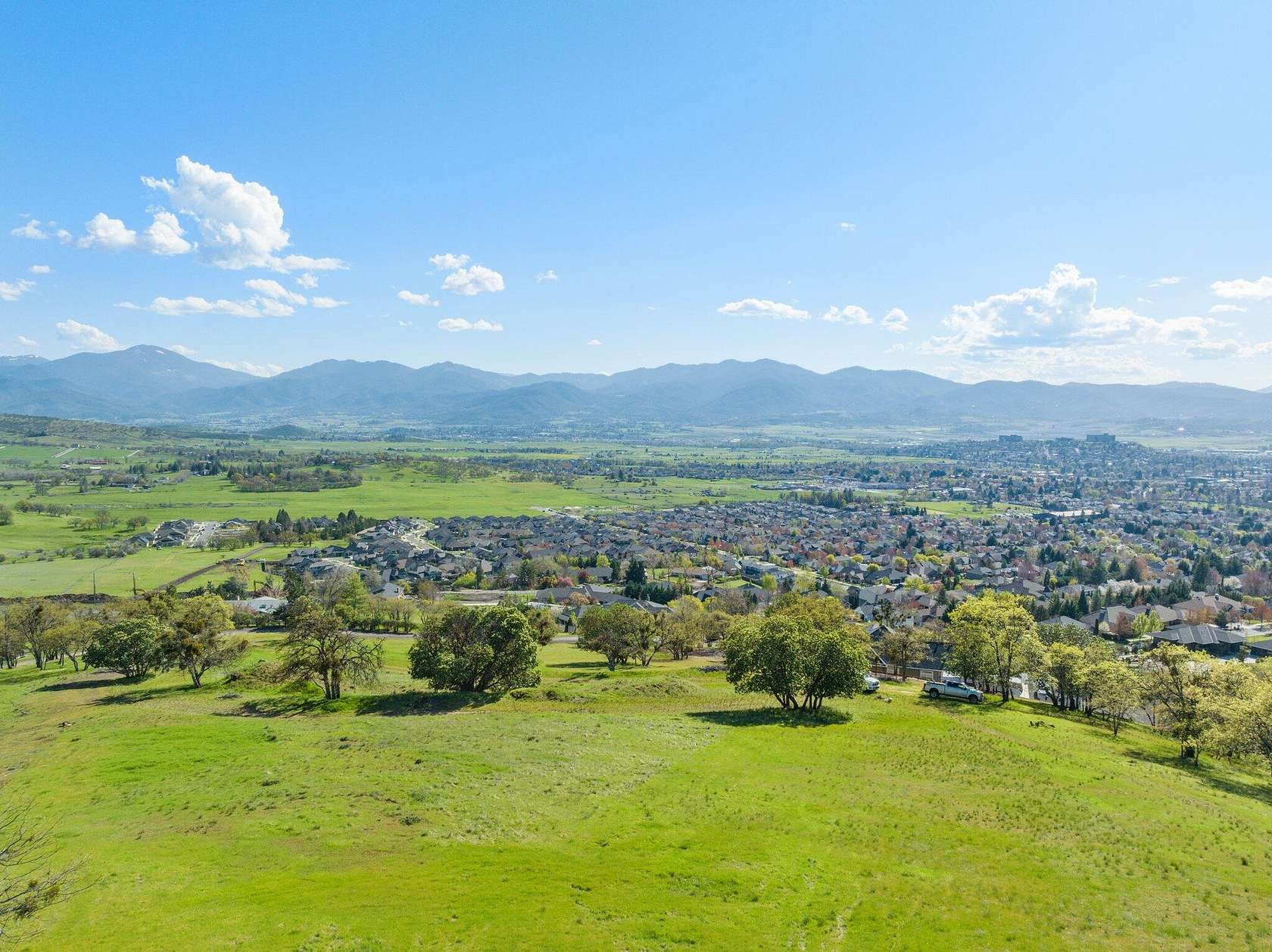 4.8 Acres of Residential Land for Sale in Medford, Oregon