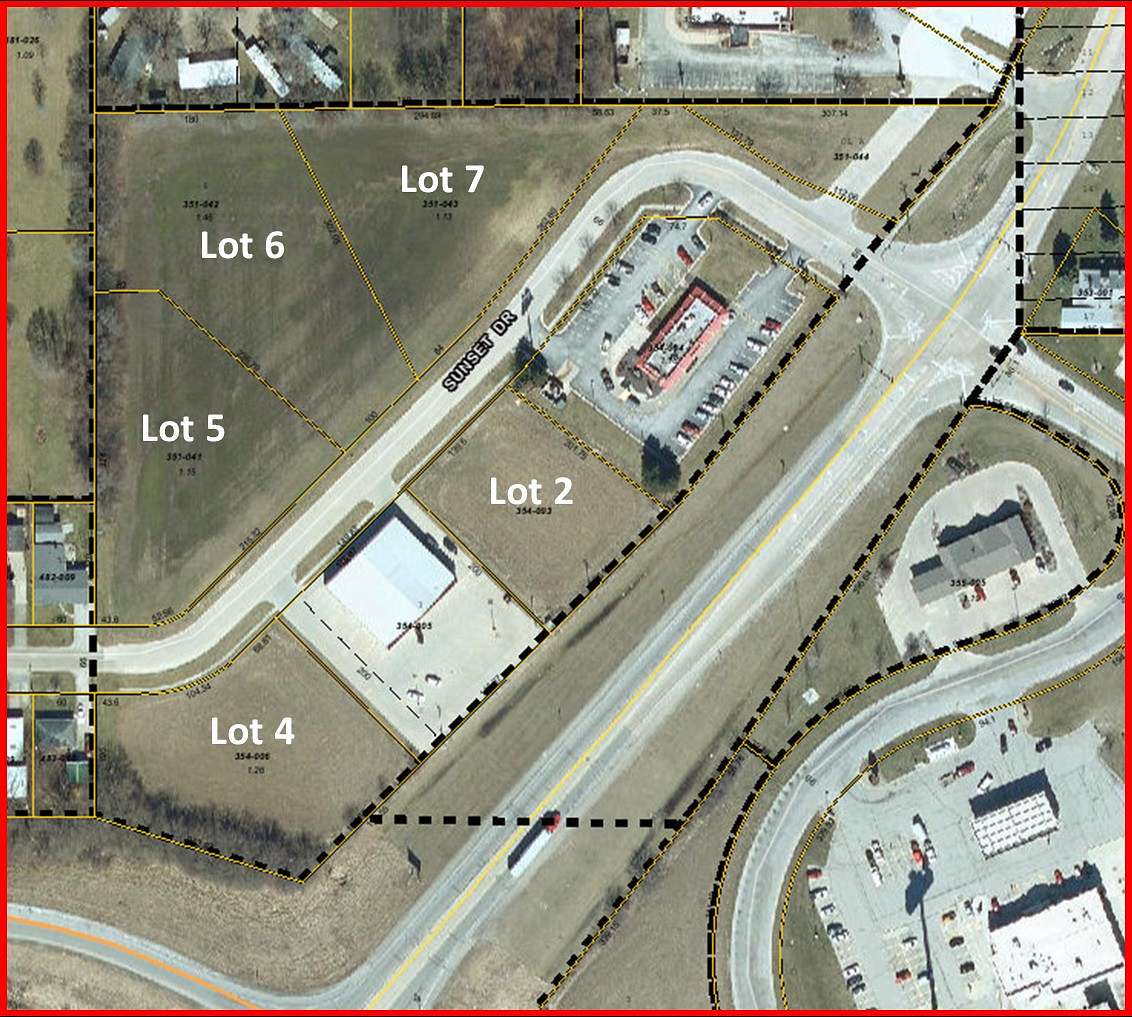 0.7 Acres of Commercial Land for Sale in Le Roy, Illinois