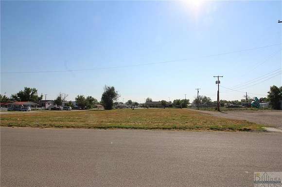 0.8 Acres of Residential Land for Sale in Hardin, Montana