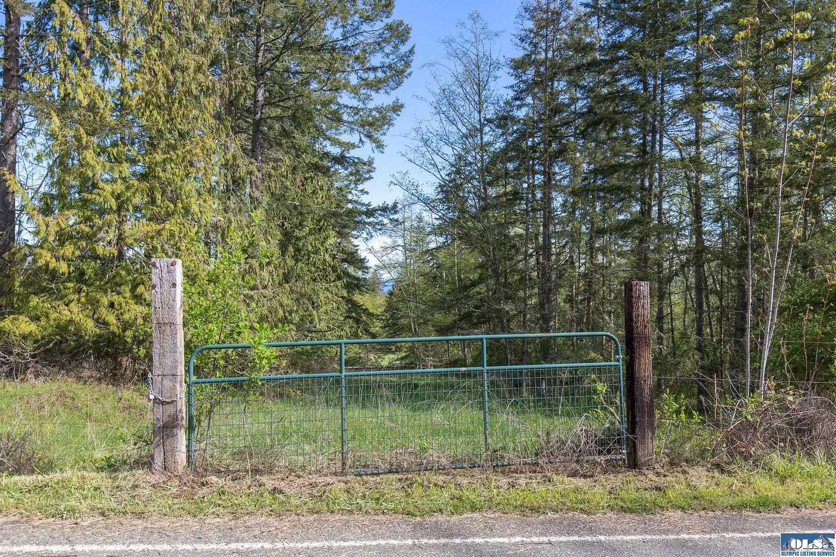 5 Acres of Residential Land for Sale in Port Angeles, Washington