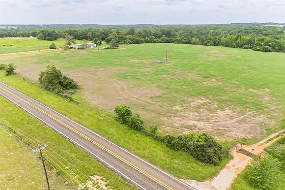 70 Acres of Land for Sale in Tennessee Colony, Texas