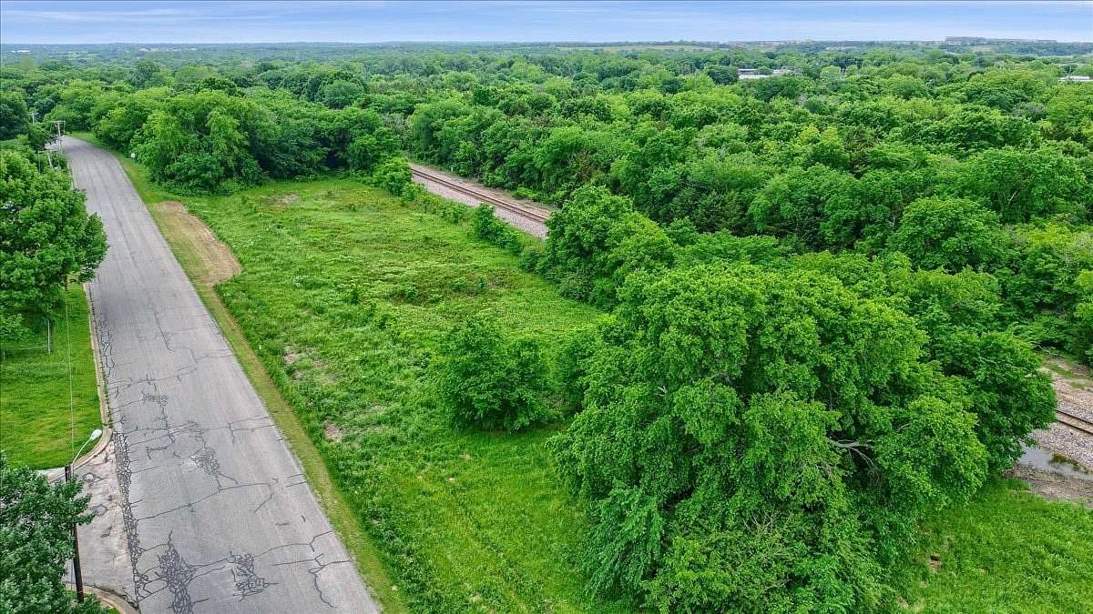 3.17 Acres of Residential Land for Sale in Sherman, Texas