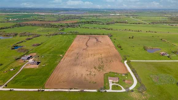 25 Acres of Recreational Land & Farm for Sale in Gainesville, Texas
