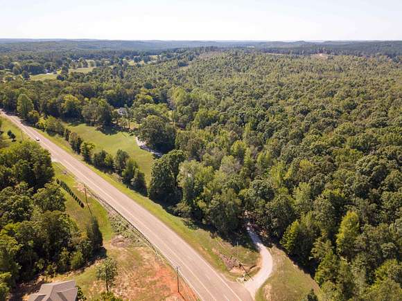 100 Acres of Recreational Land for Sale in Savannah, Tennessee