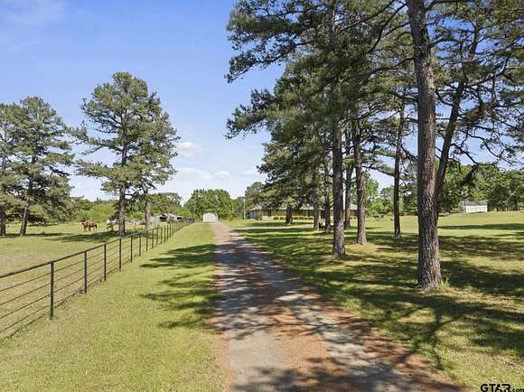 15.7 Acres of Land with Home for Sale in Mount Pleasant, Texas